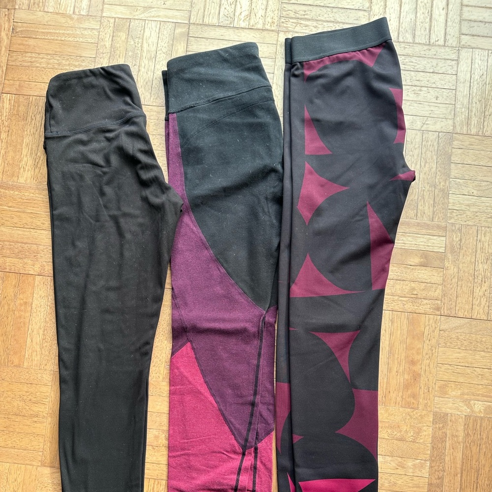 Pre-owned women’s workout leggings bundle